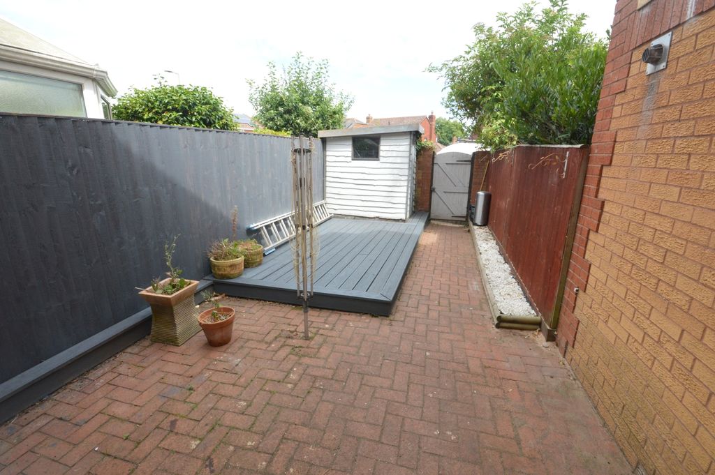 Property photo 2 of 9 2 - Picture No. 11