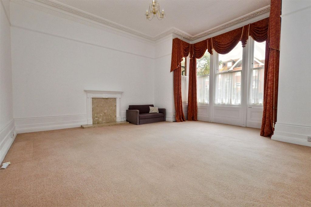 Property photo 3 of 12 Dsc_0086.Jpg