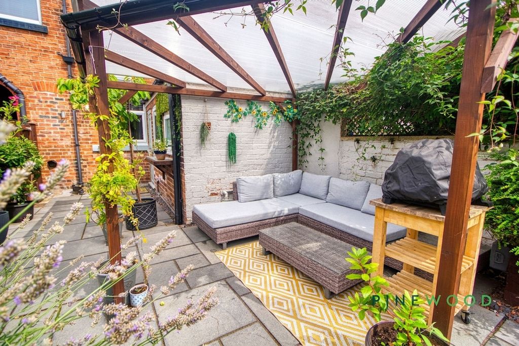 Property photo 2 of 26 Rear Garden
