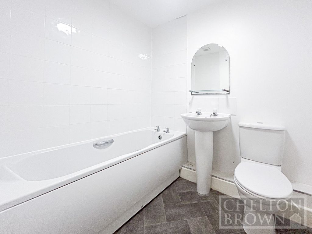 Property photo 3 of 22 Bathroom