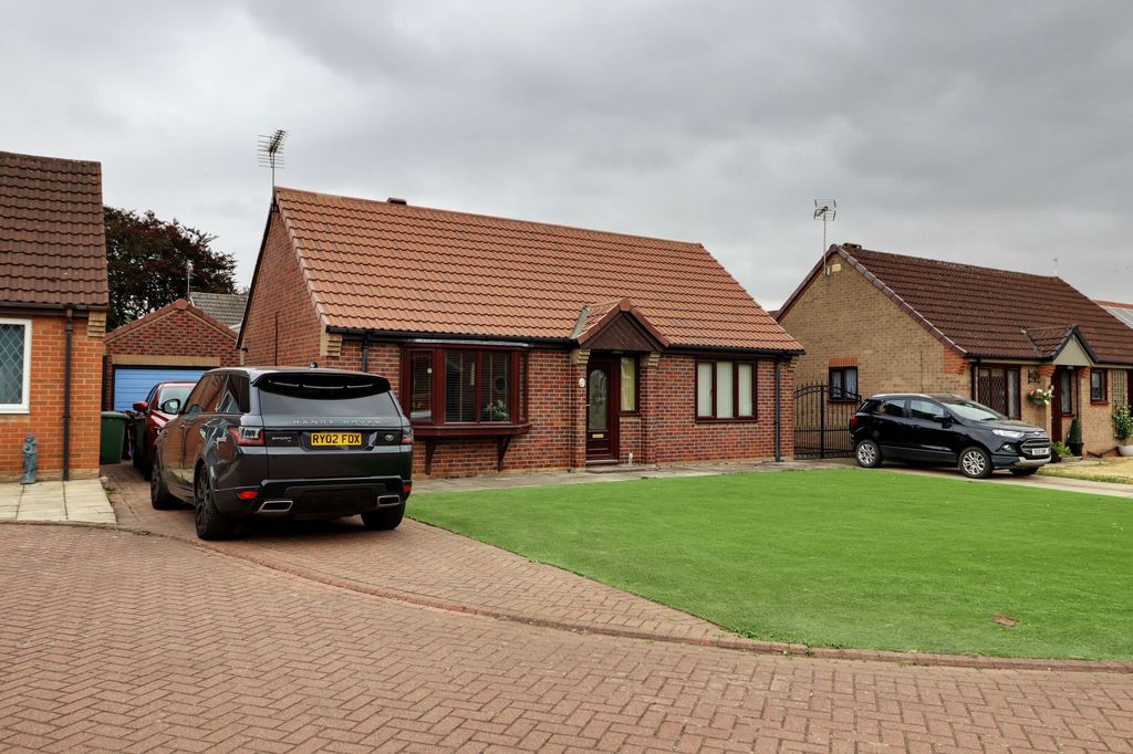Property photo 2 of 13
