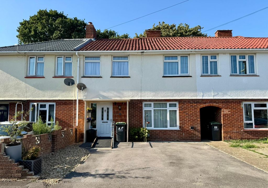 Property photo 1 of 17 0B40089E-7c25-4Dba-Bcaf-Bb1472Ddf2A1
