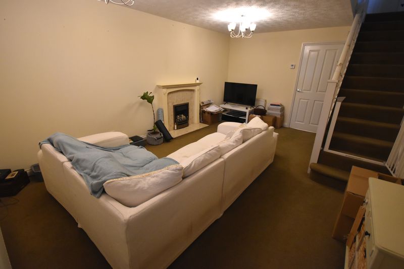 Property photo 3 of 8 Photo 2