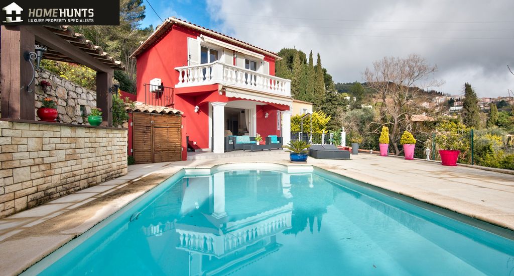 Property photo 2 of 15