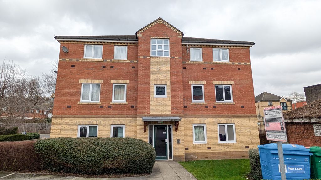 Property photo 1 of 13