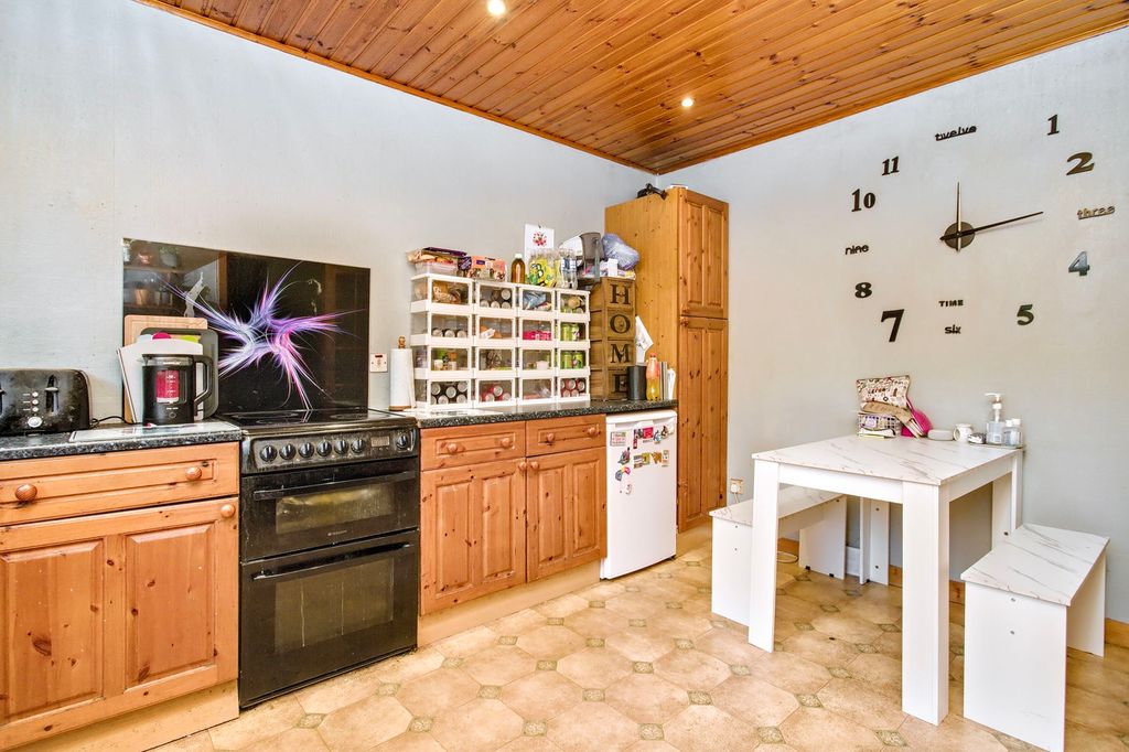 Additional image 6 of 3 bed end terrace house for sale55 Kingsway, Peebles EH45