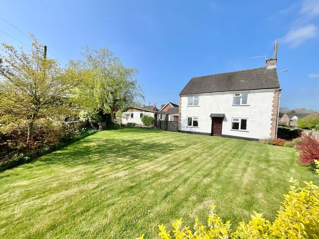 Property photo 1 of 27