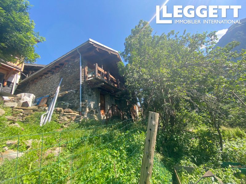 Property photo 3 of 10