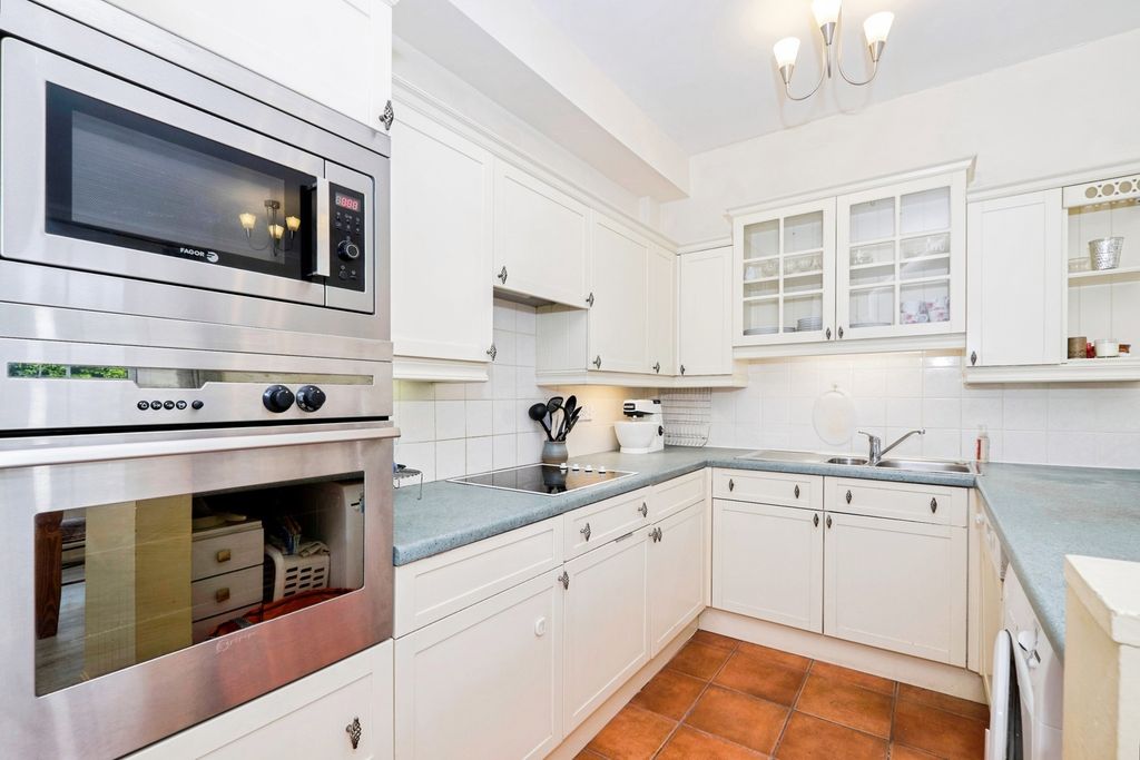 Property photo 1 of 16 Pbox-Img.Jpg