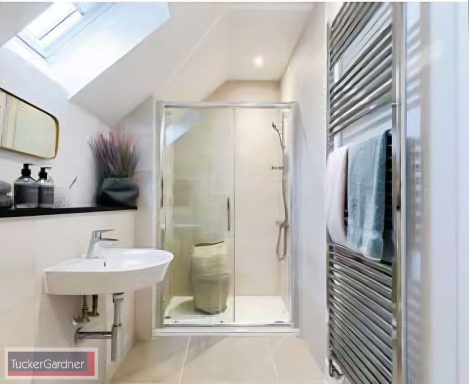 Property photo 3 of 5