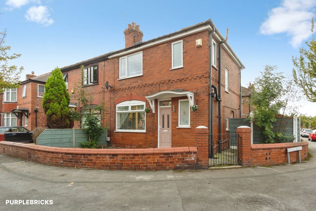 Property photo 1 of 28