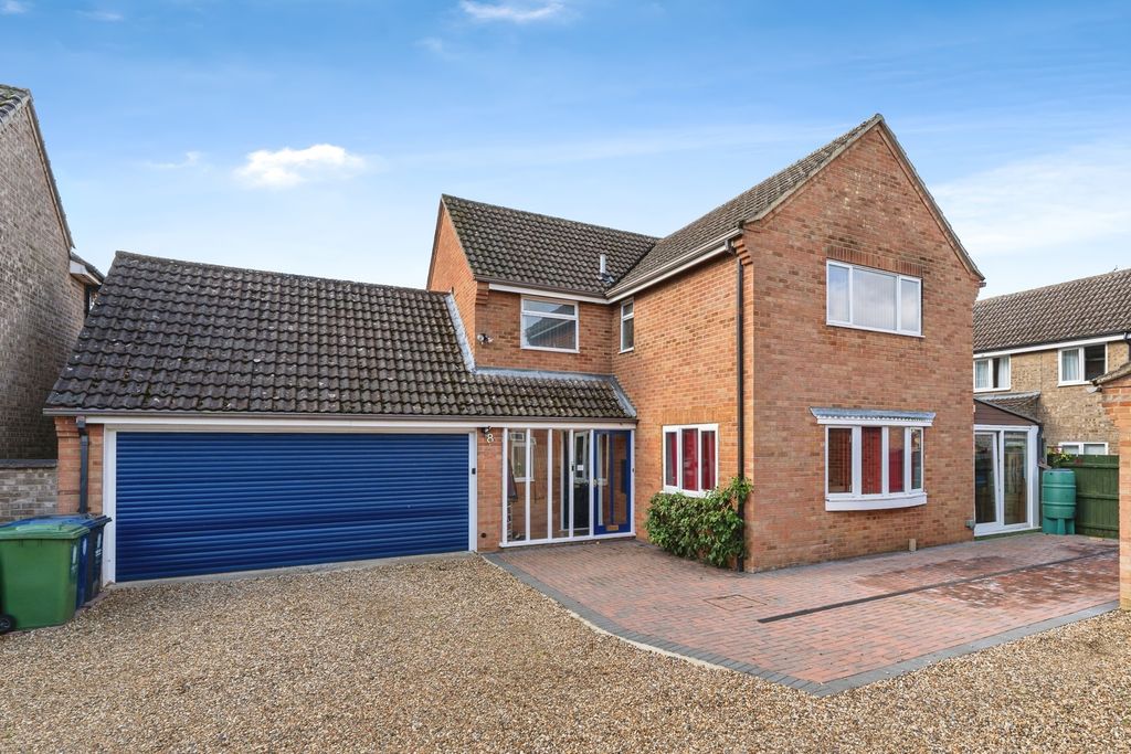 Property photo 1 of 28 Photo