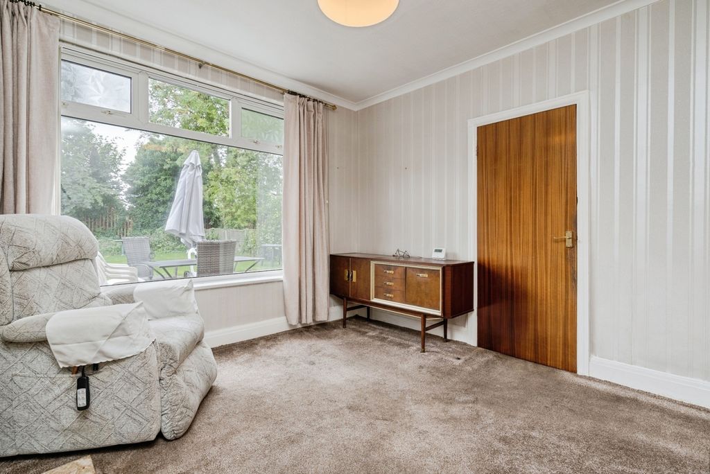 Property photo 3 of 19 Pbox-Img.Jpg