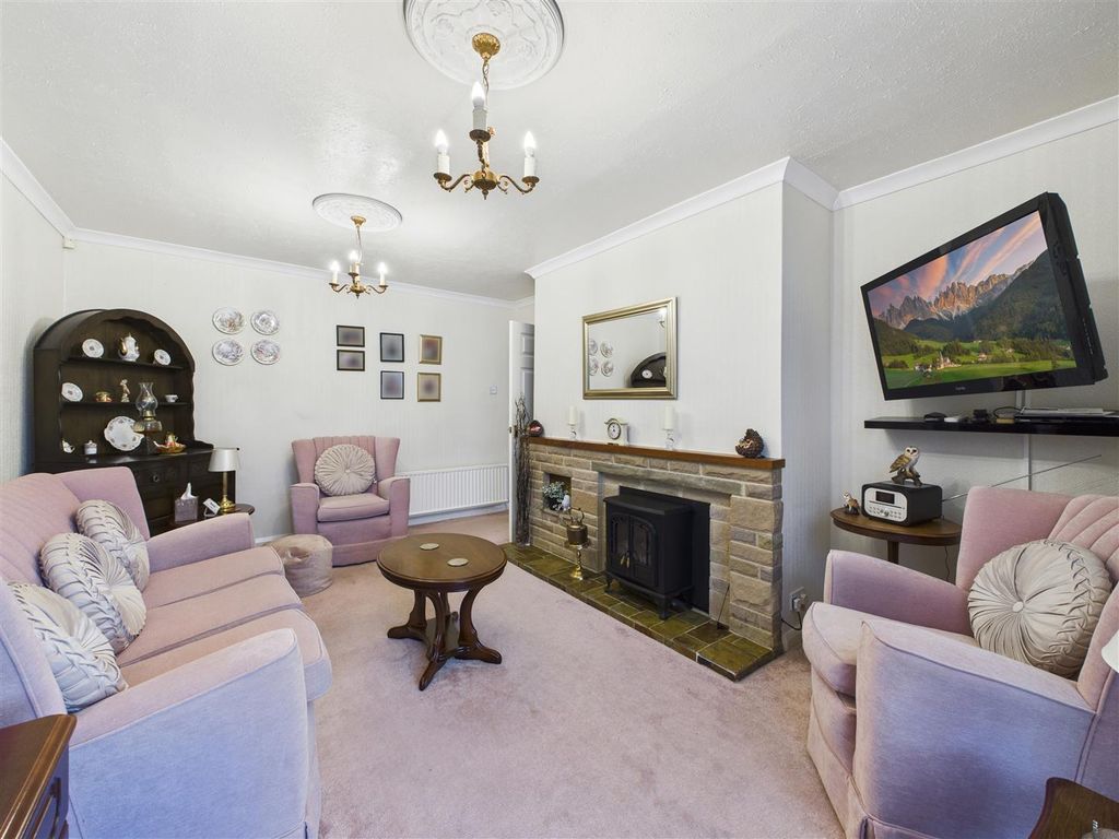 Property photo 2 of 16 Cam05476G0-Pr0075-Still013.Jpg