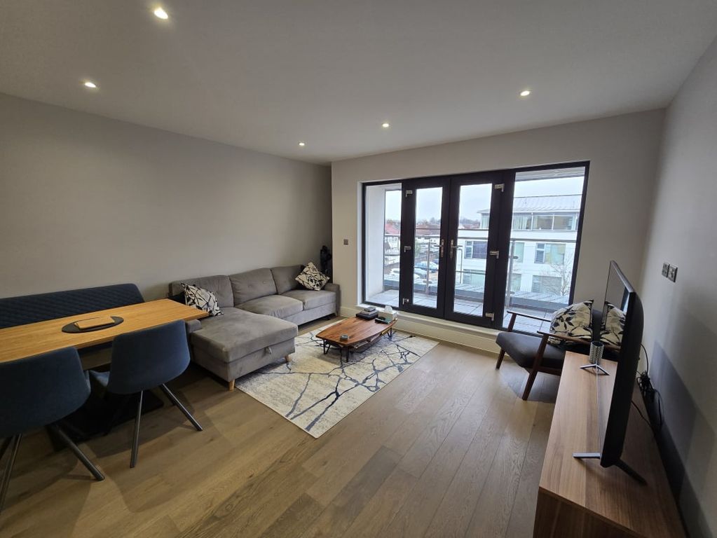 Property photo 2 of 10