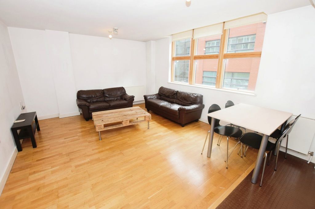 Property photo 2 of 19 Picture No. 49