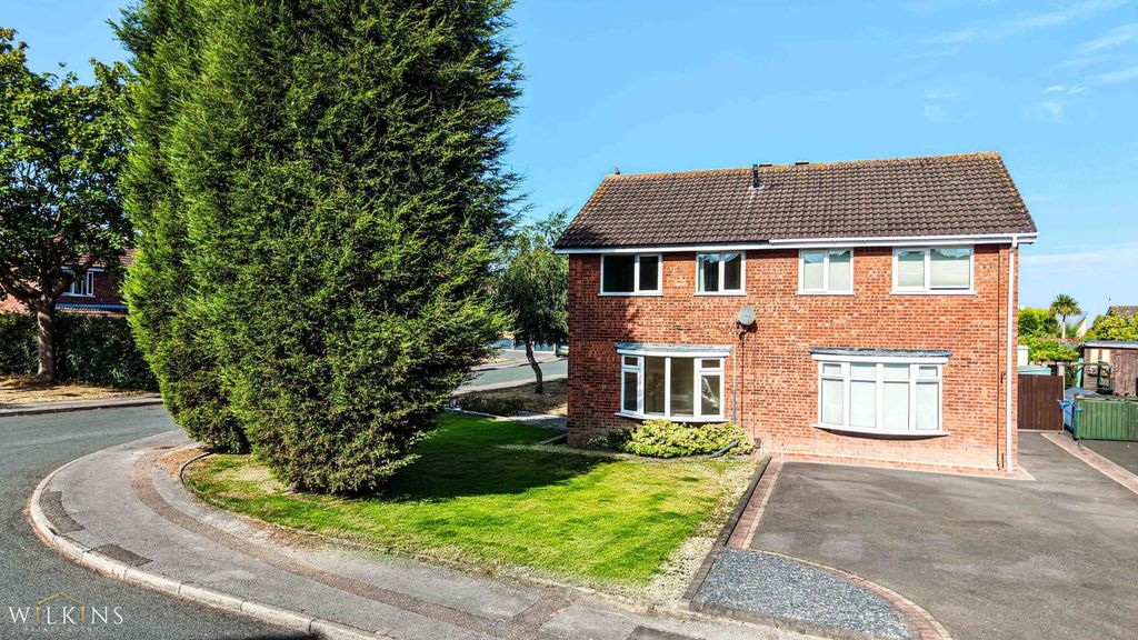 Property photo 1 of 31 Photograph