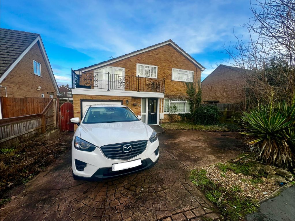 Property photo 1 of 12 Front