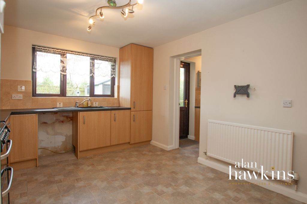 Additional image 9 of 4 bed detached house to rentSheppards Rise, Brinkworth SN15