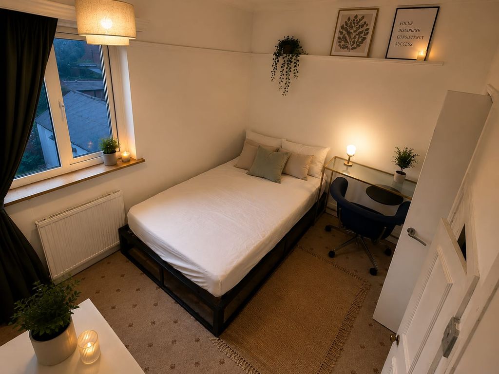 Property photo 2 of 10 Room 5- £850 Available 01/08/2026