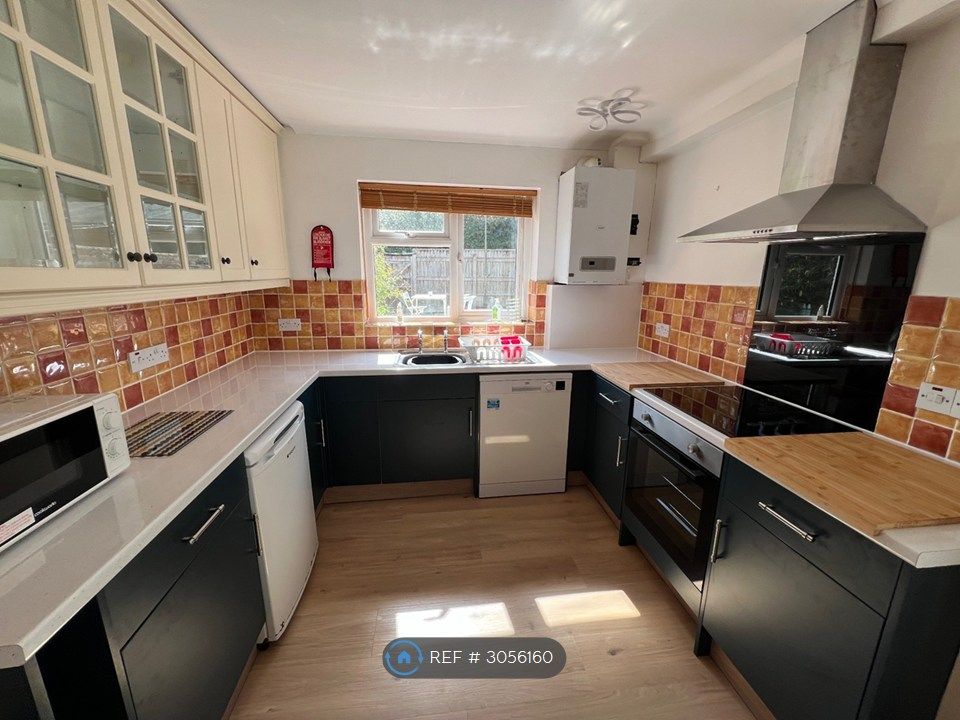 Property photo 1 of 15 Kitchen