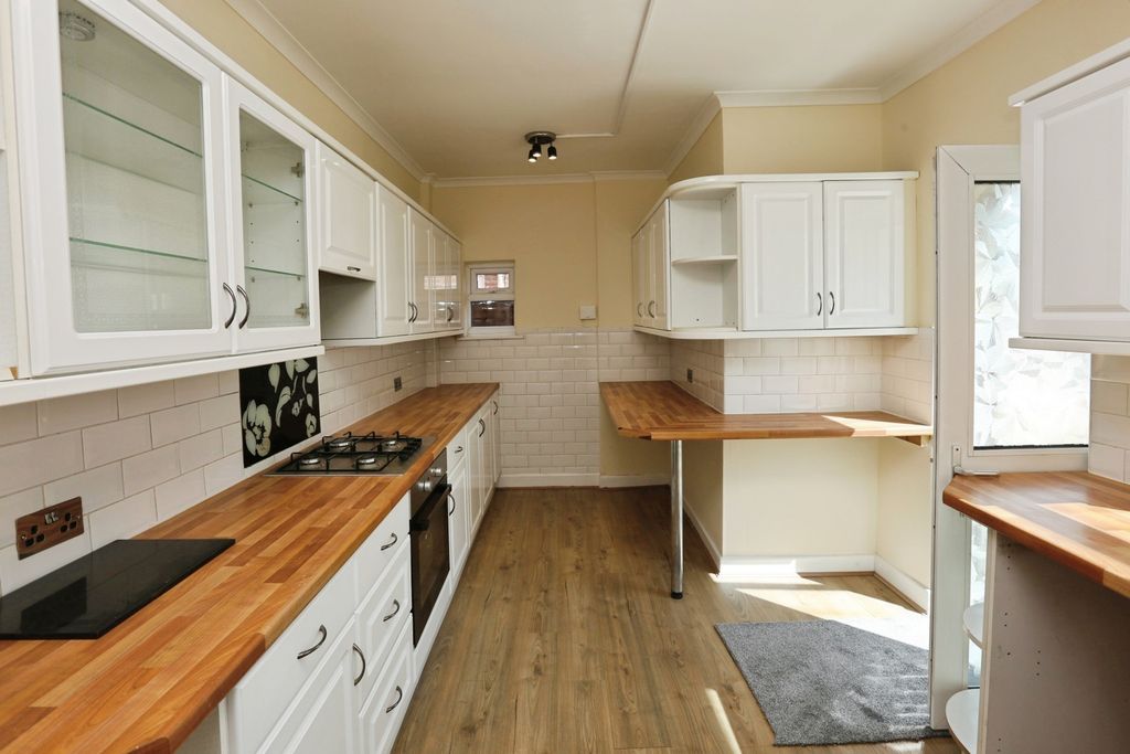 Property photo 2 of 13 Pbox-Img.Jpg