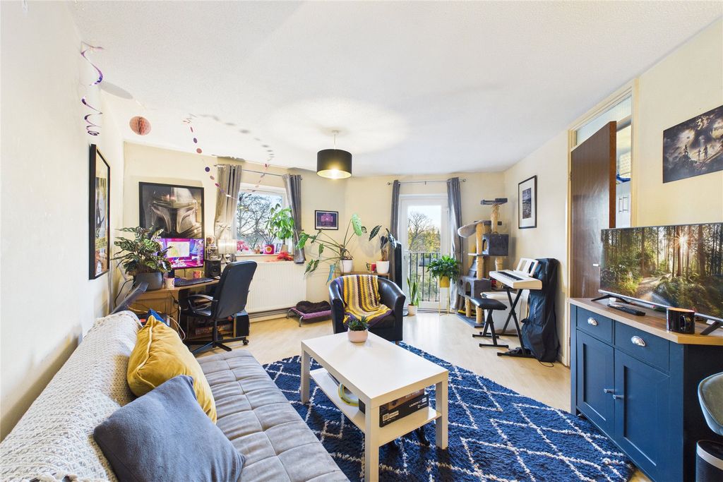 Property photo 2 of 6 Picture No. 02