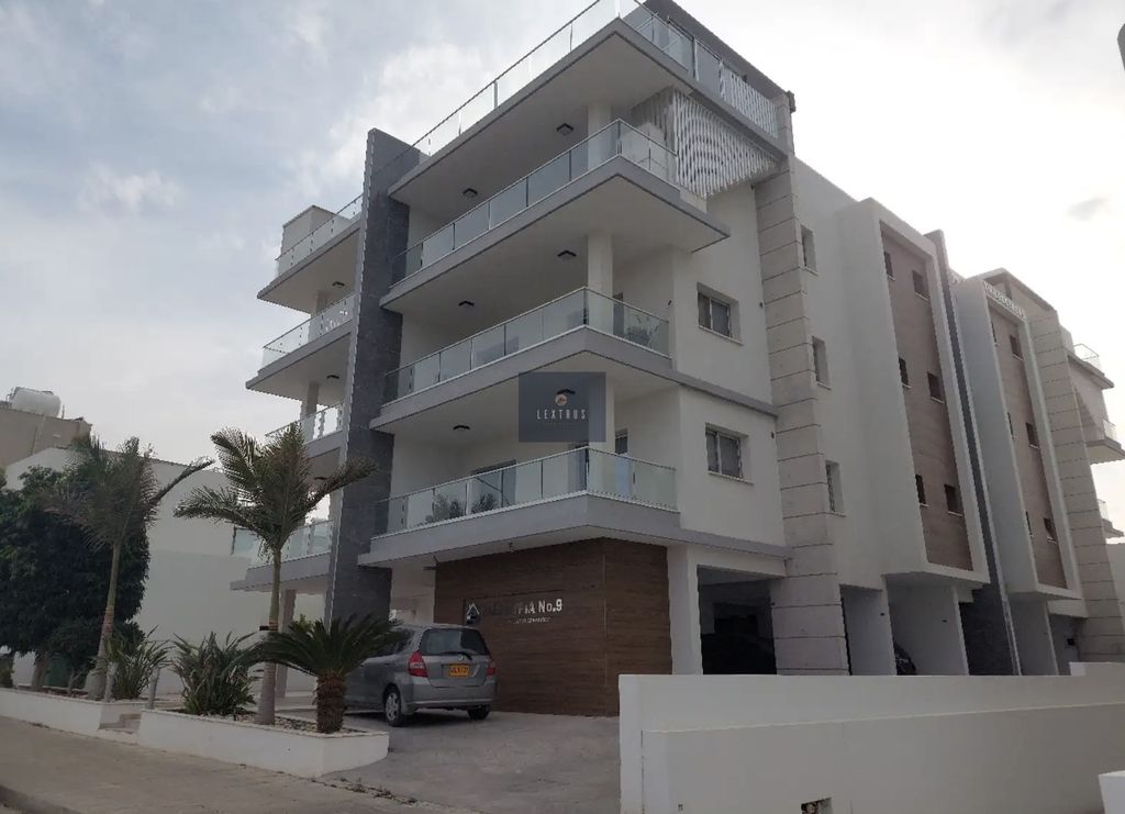 Property photo 2 of 2