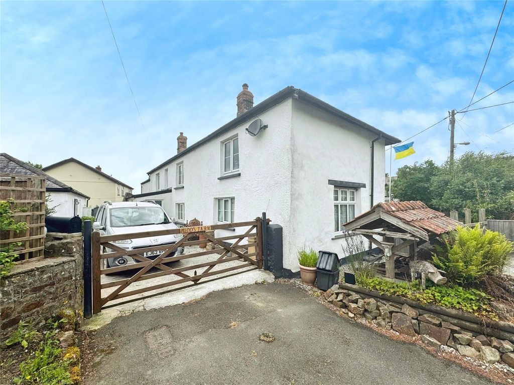 Property photo 2 of 32 Picture No. 25
