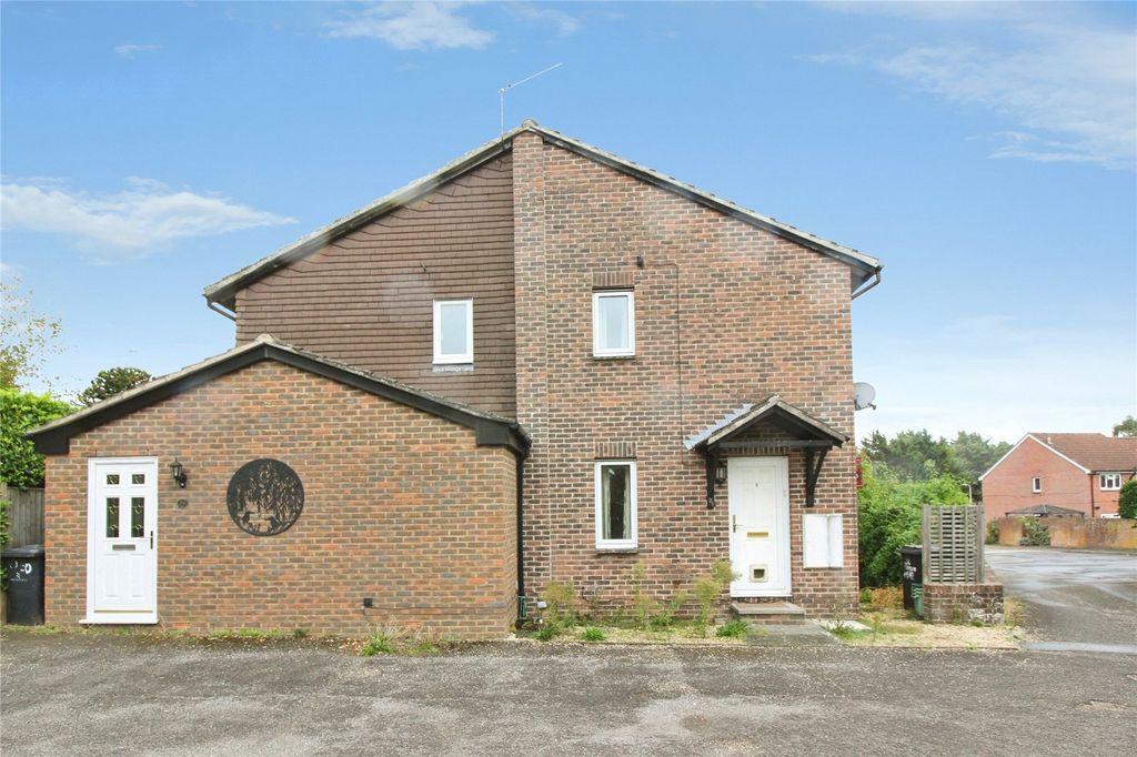 Property photo 1 of 8 Picture No. 06