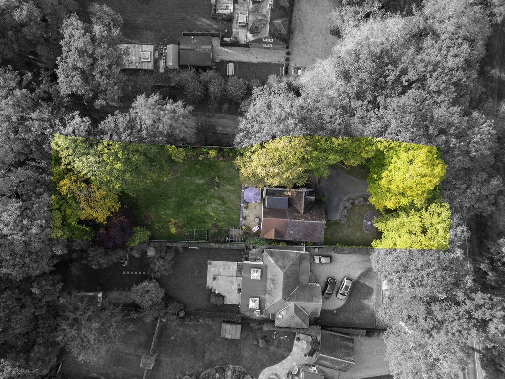 Property photo 2 of 24