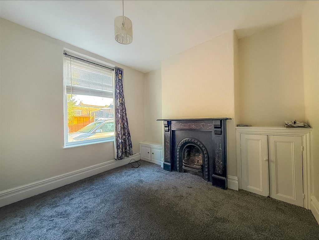 Property photo 2 of 15 4-9.Jpg