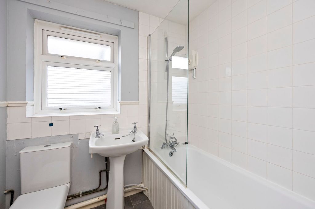 Additional image 14 of 1 bed flat for saleToomey Road, Steyning BN44