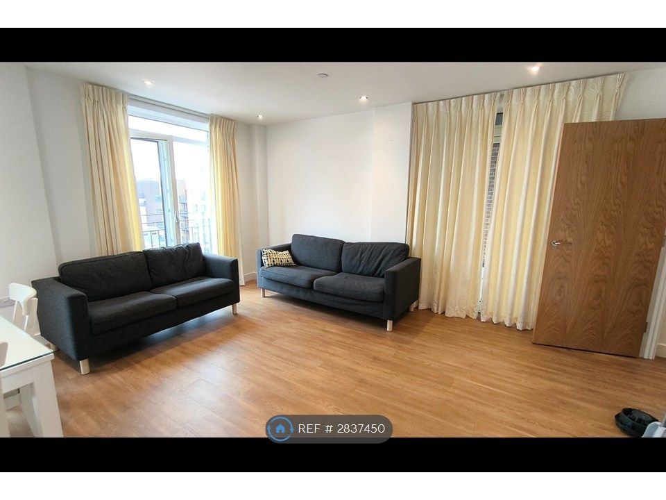 Property photo 3 of 14