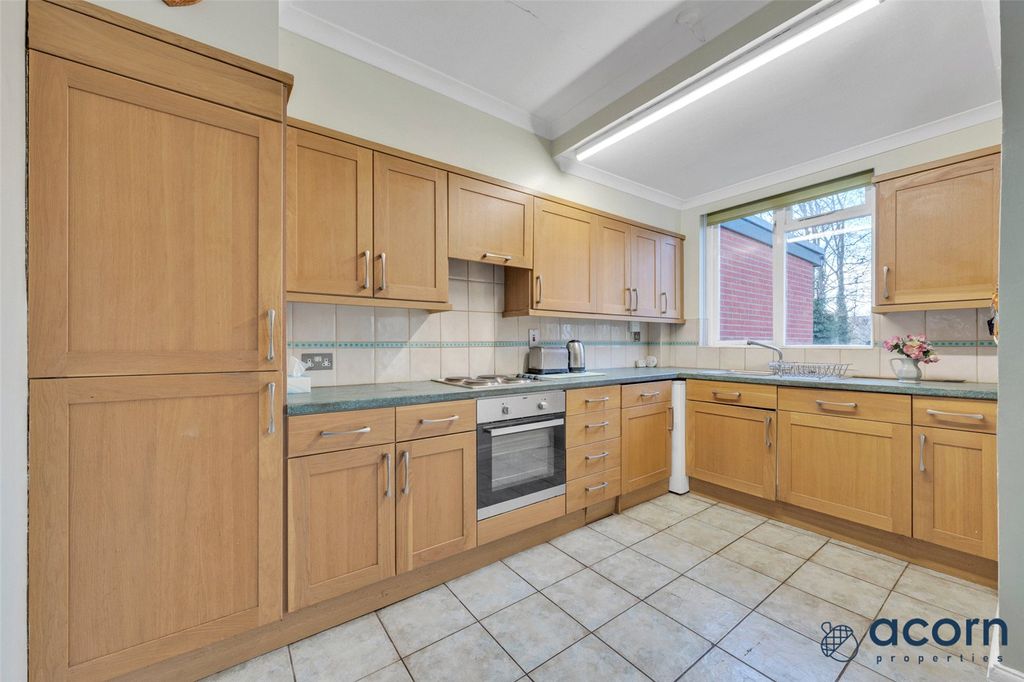 Property photo 3 of 22 Picture No. 09
