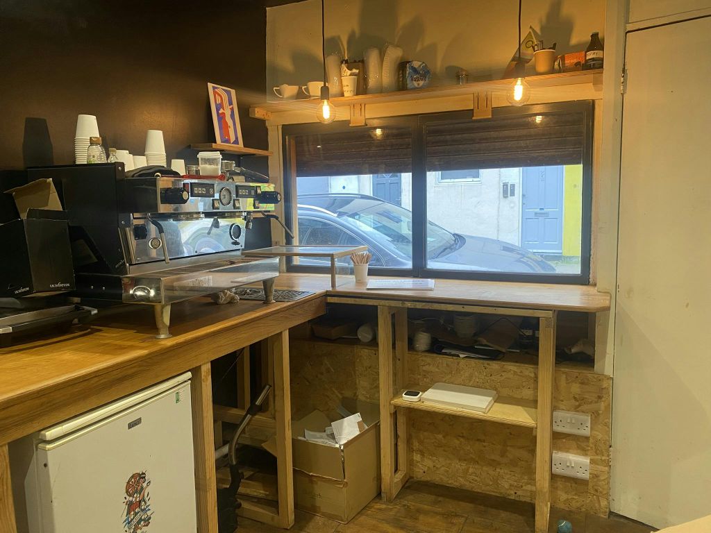 Property photo 2 of 6 2.Jpeg