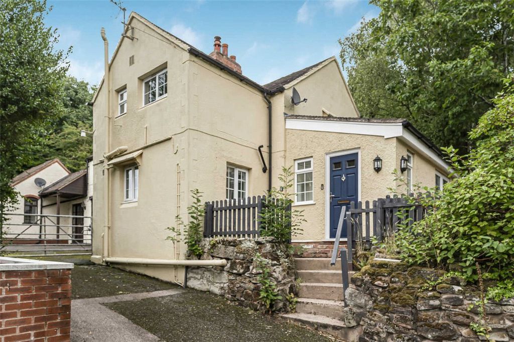 Property photo 1 of 21 Picture No. 01