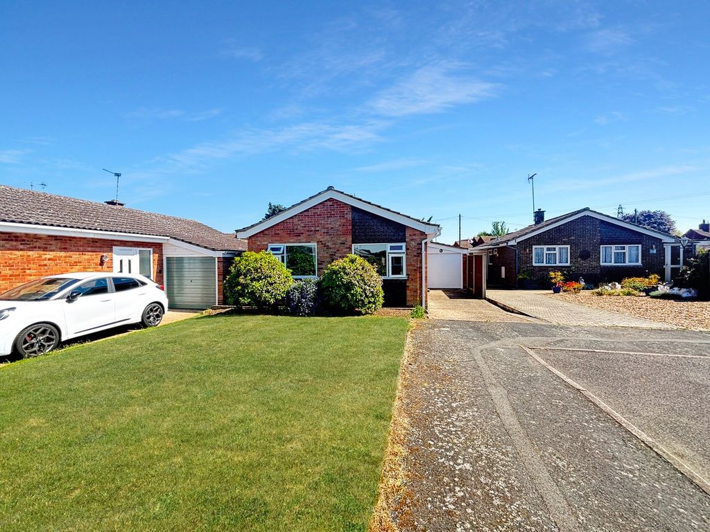 Property photo 1 of 13