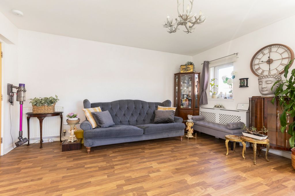 Property photo 3 of 15 Property Image 3