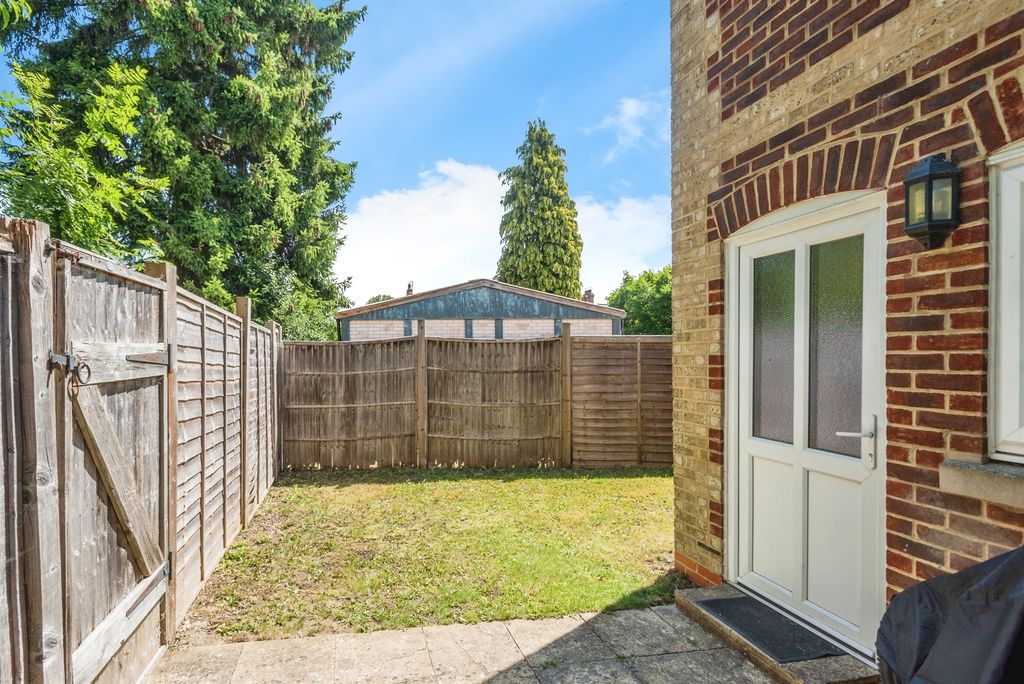Property photo 2 of 13