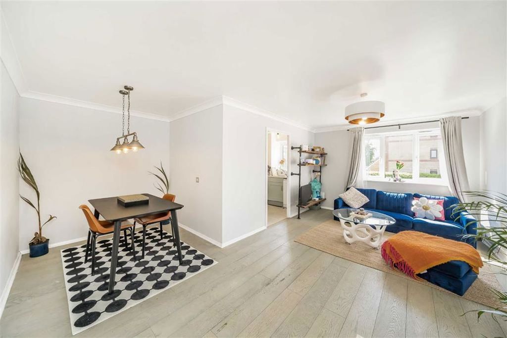 Property photo 2 of 4