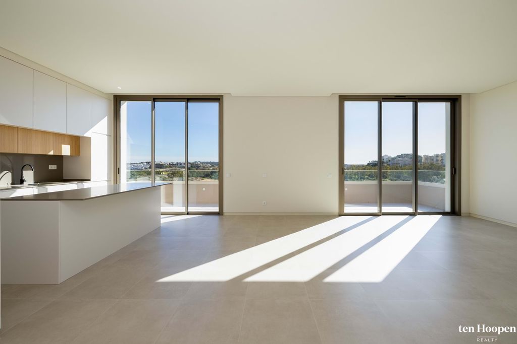 Property photo 3 of 30