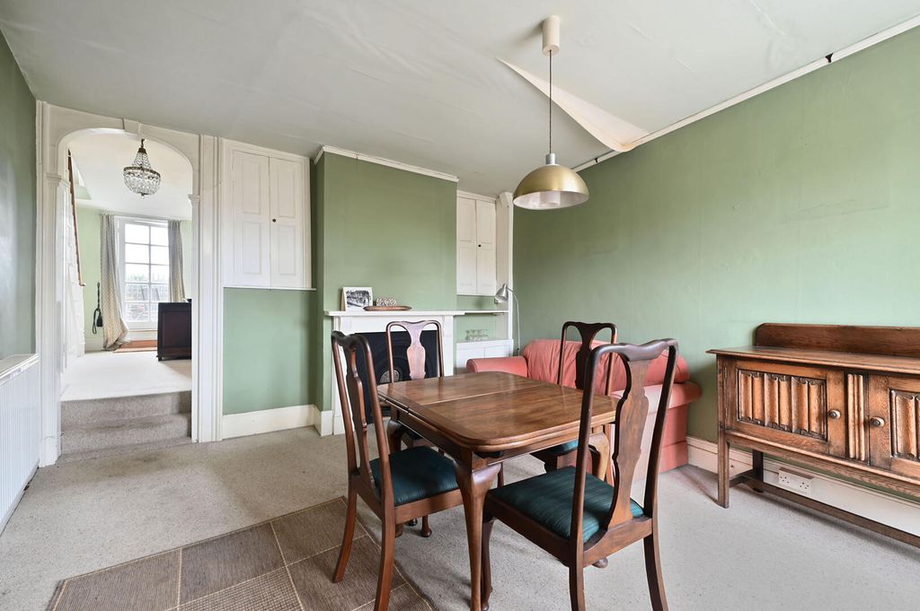 Property photo 3 of 18 Dining Room