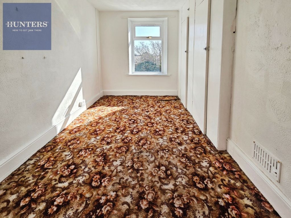 Property photo 2 of 11 Pbox-Img.Jpg