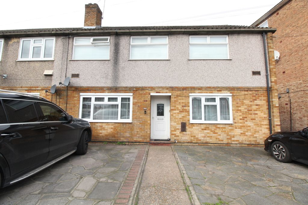 Property photo 1 of 8 Exterior