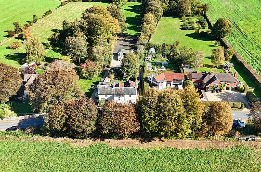 Property photo 2 of 20 -68E3d6E9A661B-13...