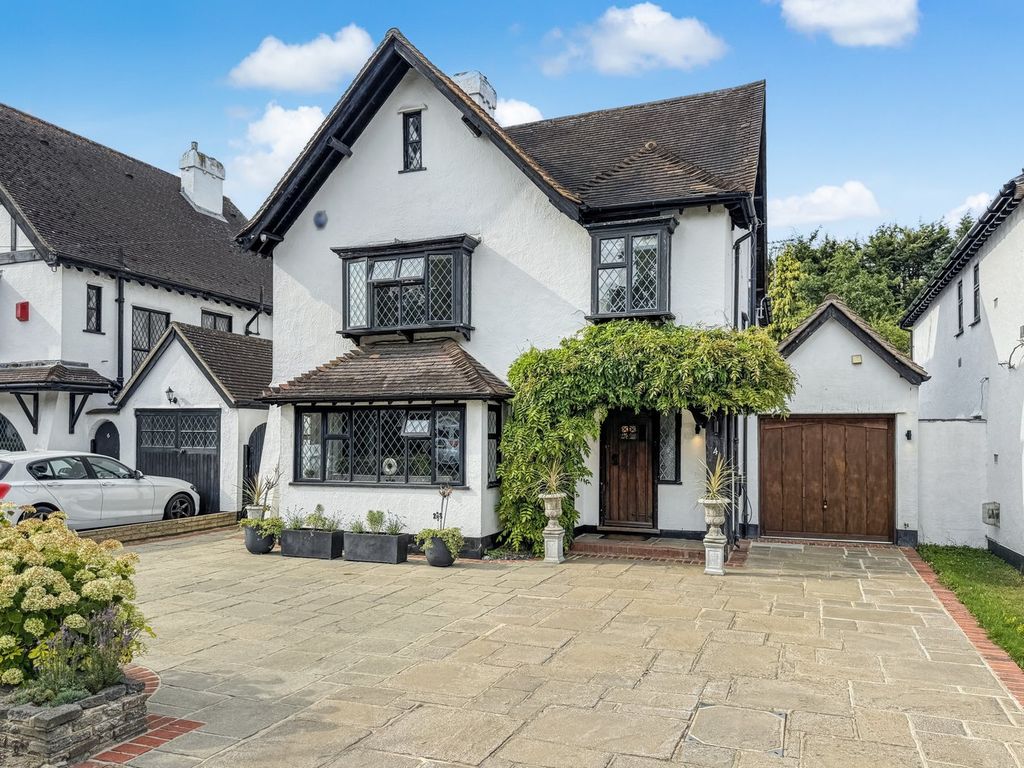 Property photo 1 of 37