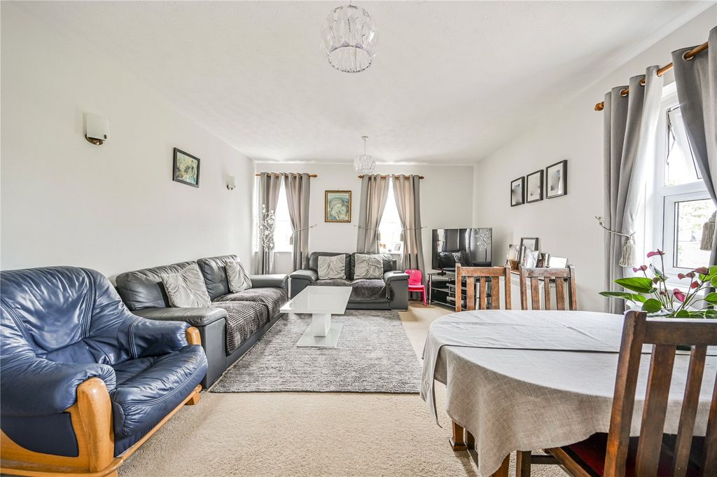 Property photo 3 of 10 Picture No. 08