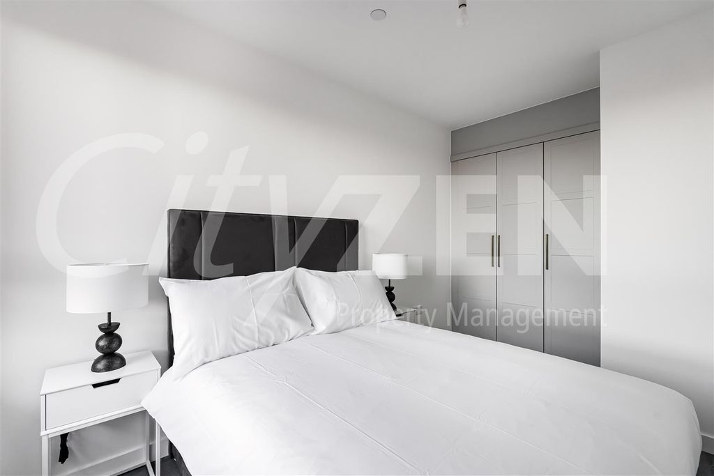 Property photo 3 of 22 Bedroom