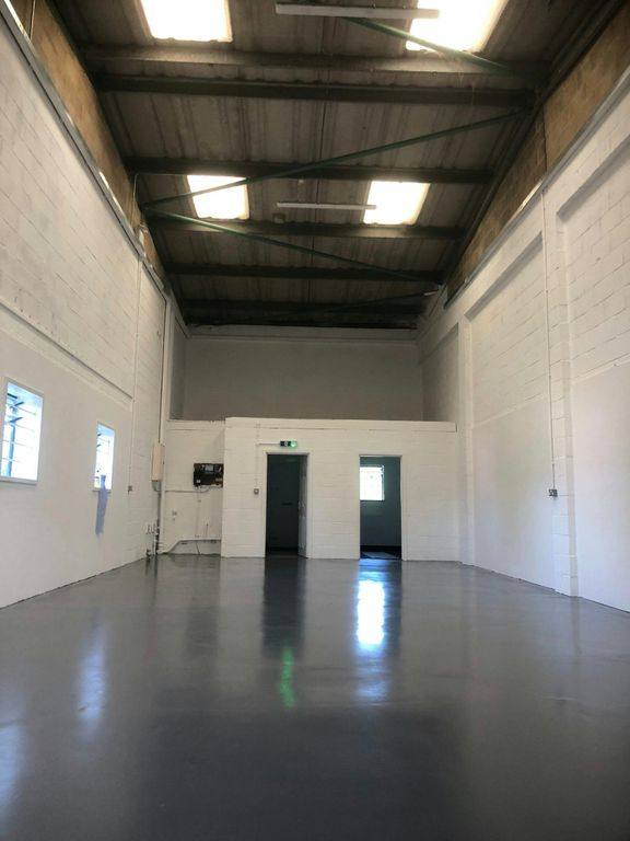 Property photo 3 of 6 4.Jpeg